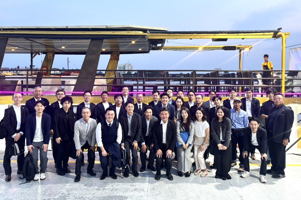 観光広報産業部会、クルーズ船上で講演会を開催